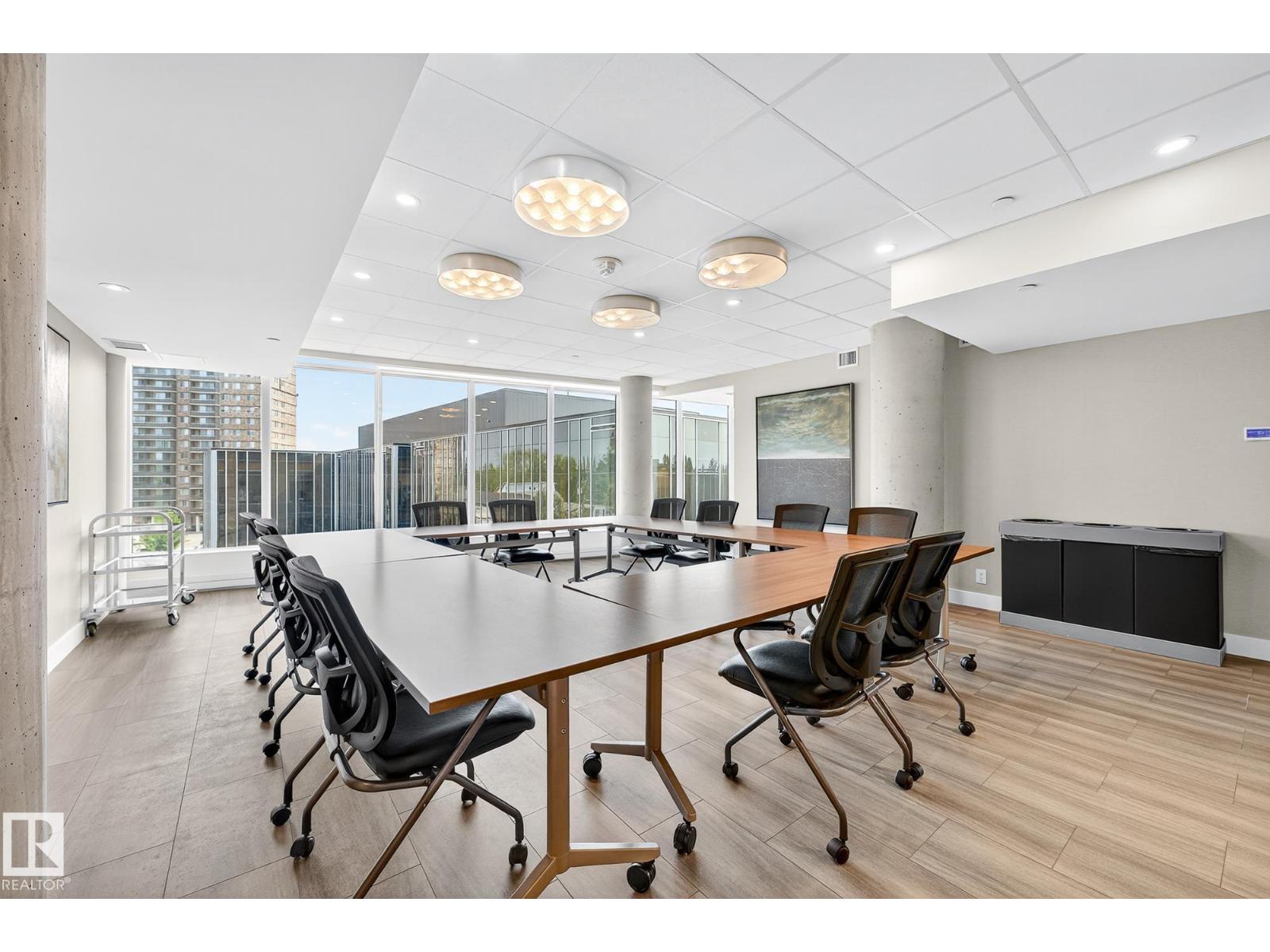 #705 14105 West Block Drive NW, Edmonton