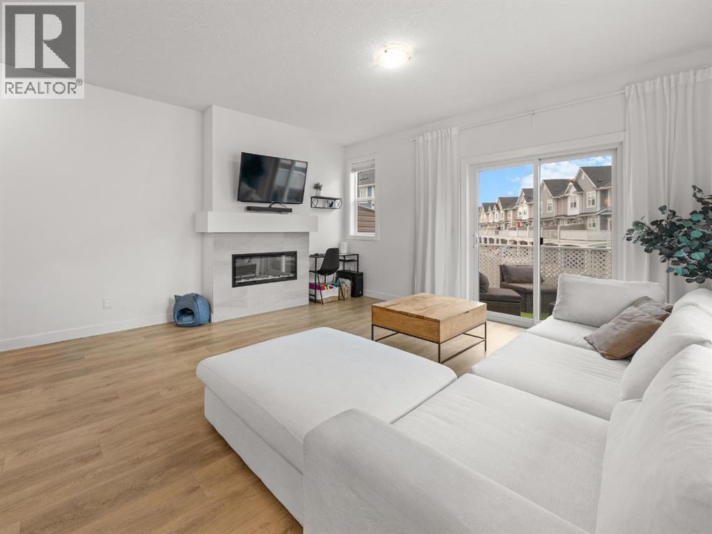 Single Family House for Sale in  Copperstone Manor SE Copperfield Calgary 