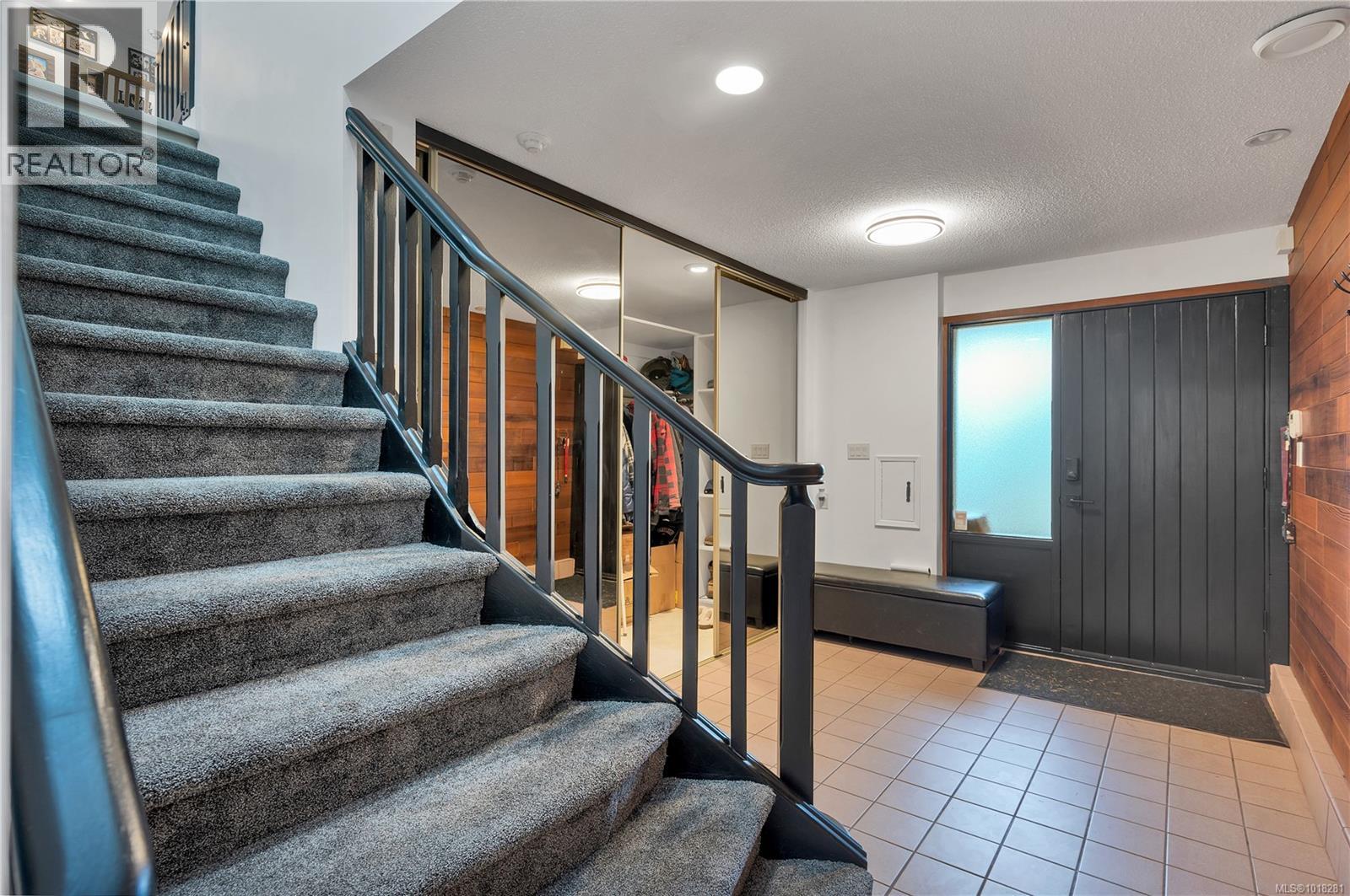 473 Jesmar Pl, Campbell River