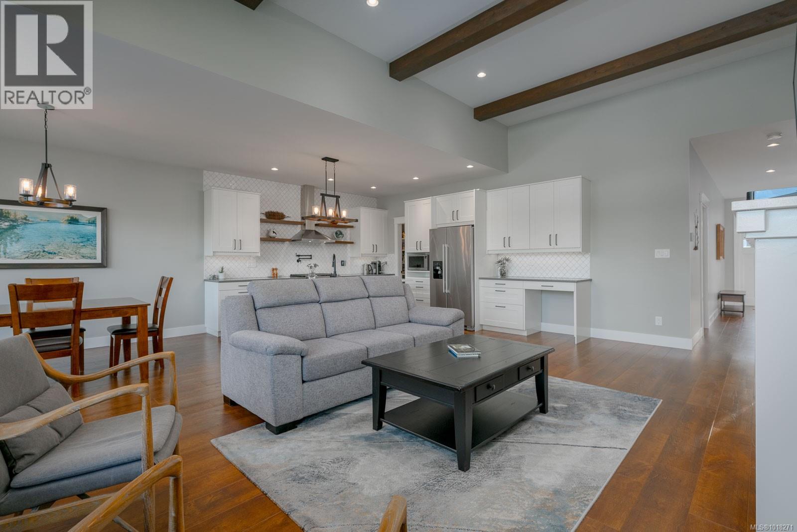 2529 West Trail Crt, Sooke