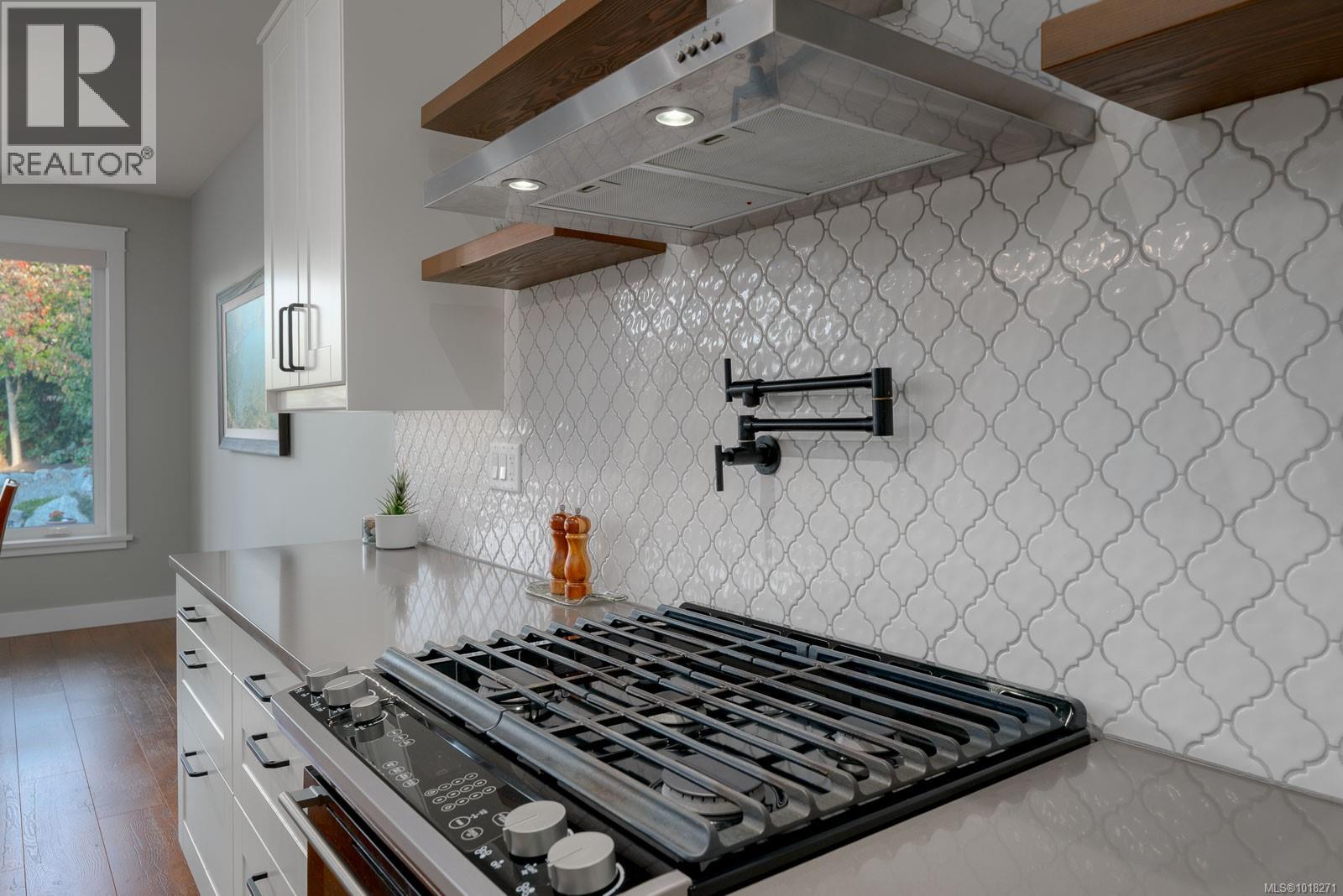 2529 West Trail Crt, Sooke