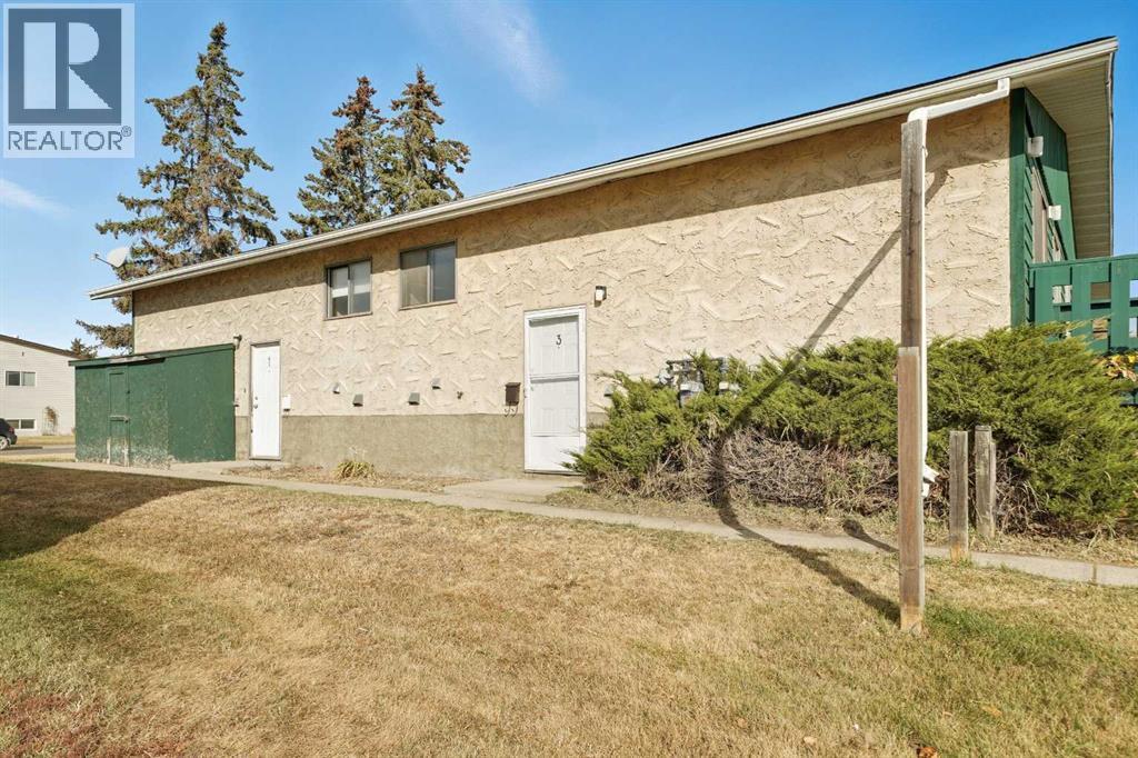 27 Nyberg Avenue, Red Deer
