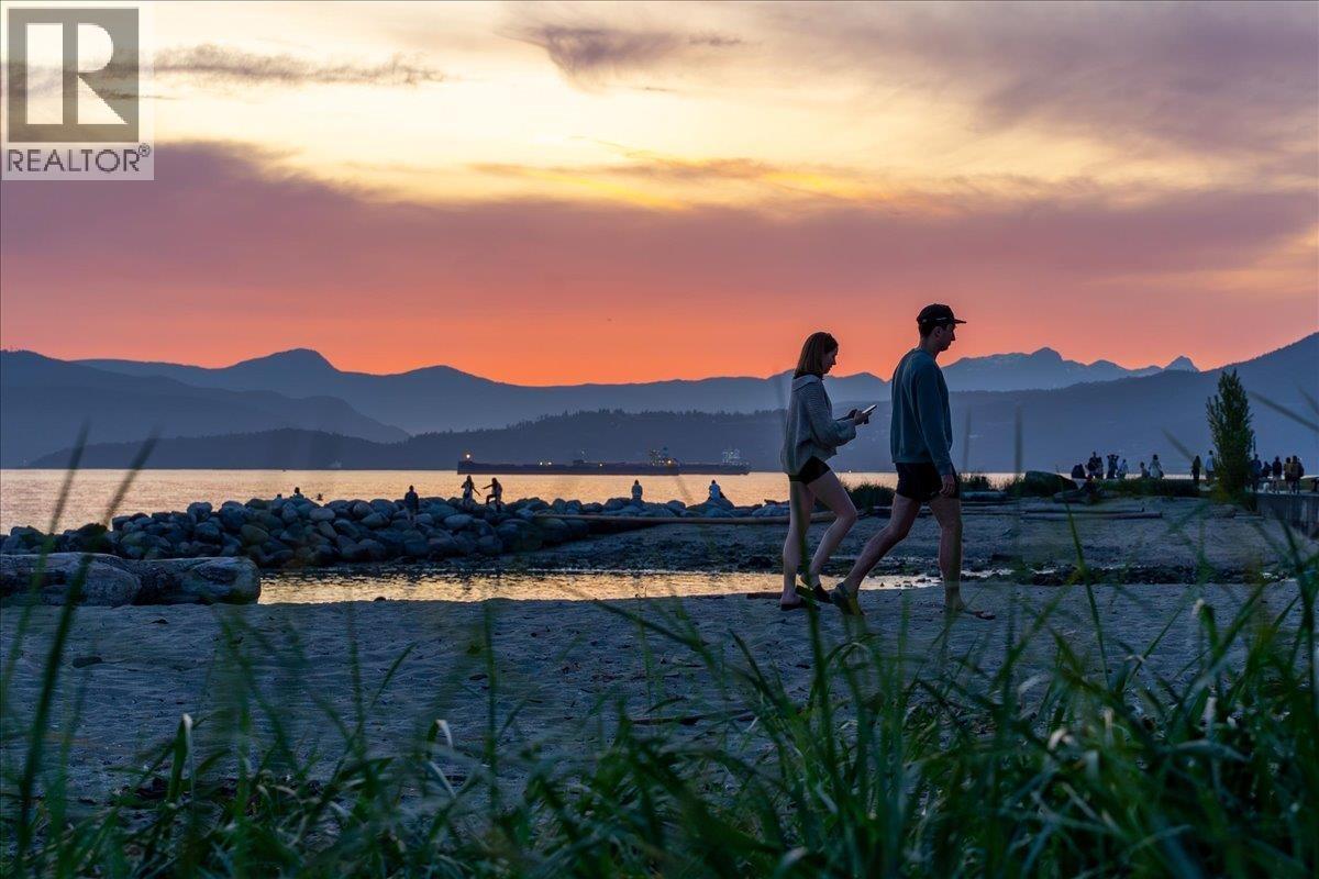 1401 907 BEACH AVENUE, Vancouver