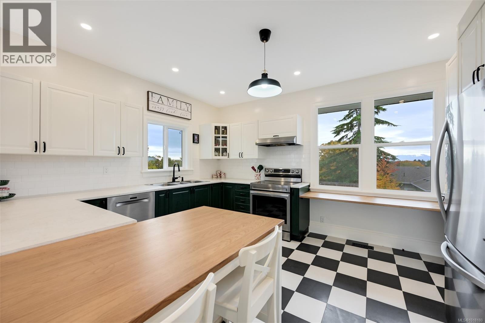 3291 Cedar Hill Road, Saanich