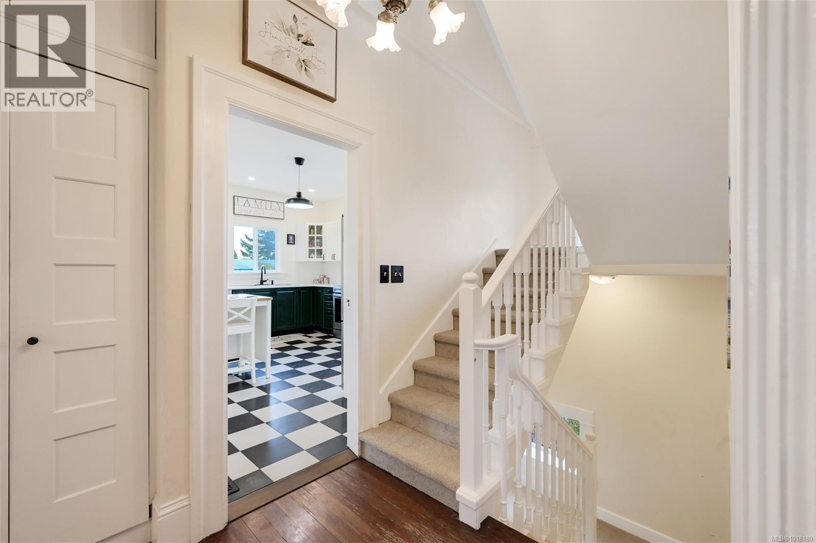 3291 Cedar Hill Road, Saanich