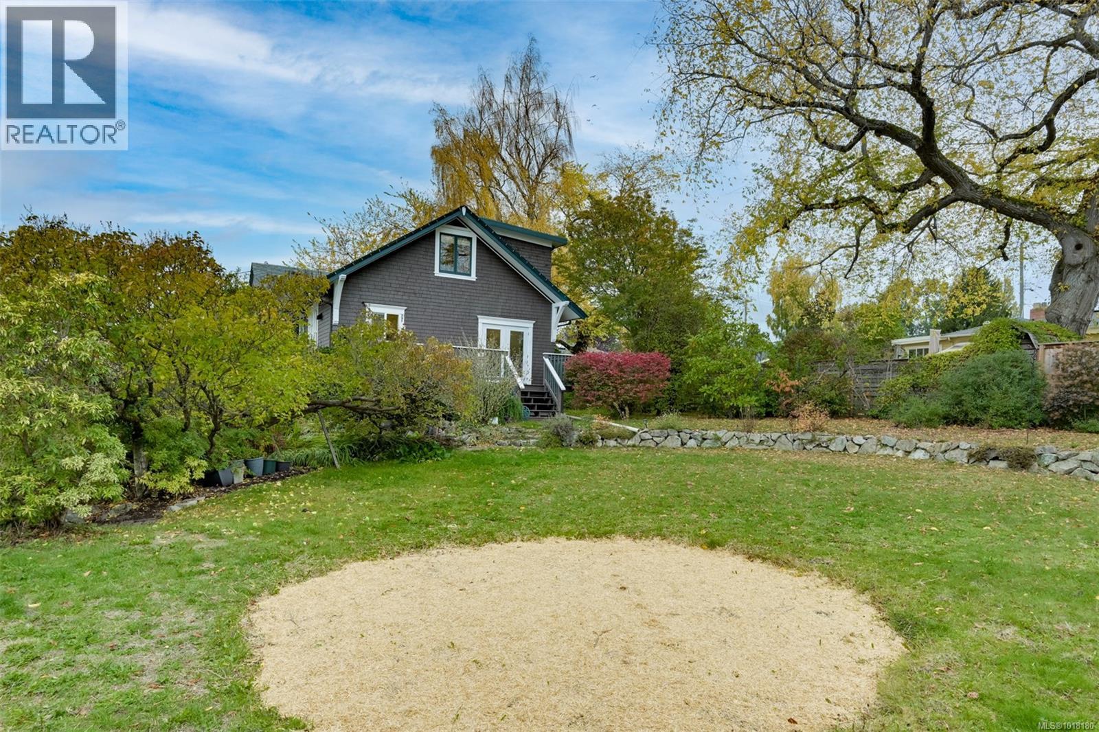 3291 Cedar Hill Road, Saanich