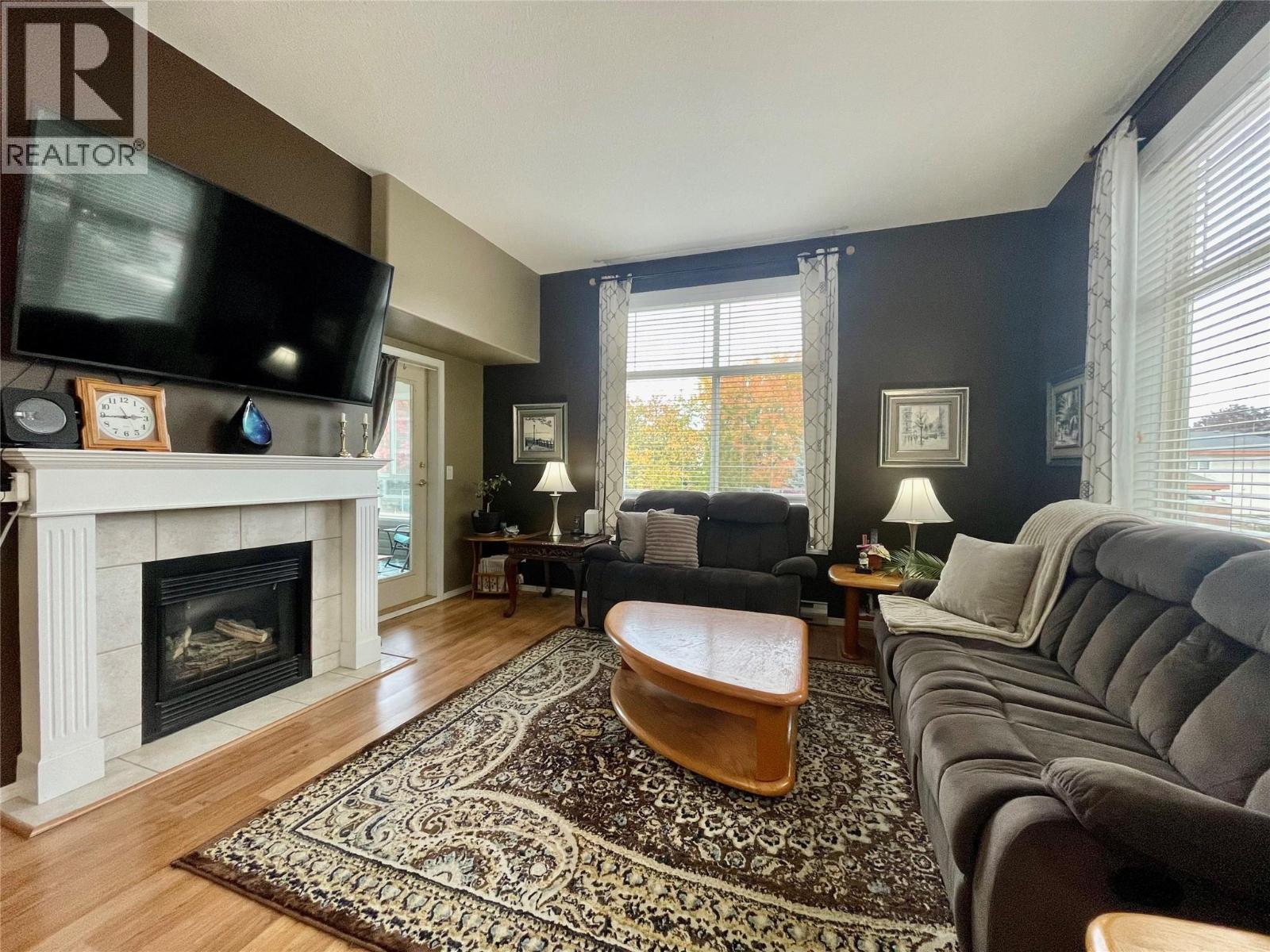 203 555 Houghton Road, Kelowna