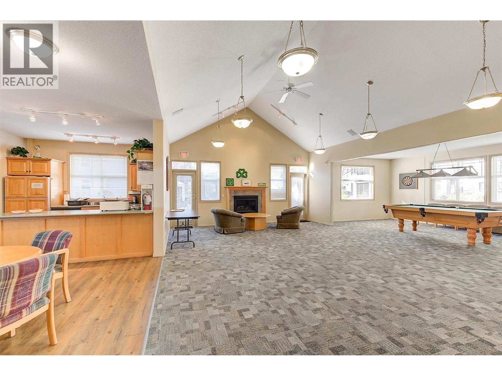 203 555 Houghton Road, Kelowna