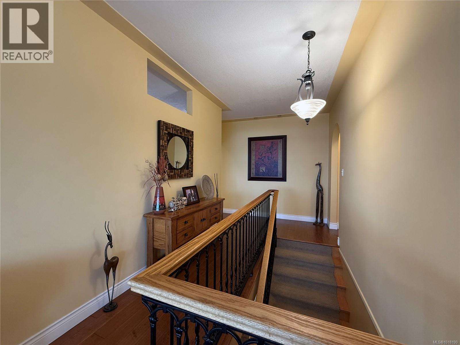 3264 ISLAND HWY S - 14