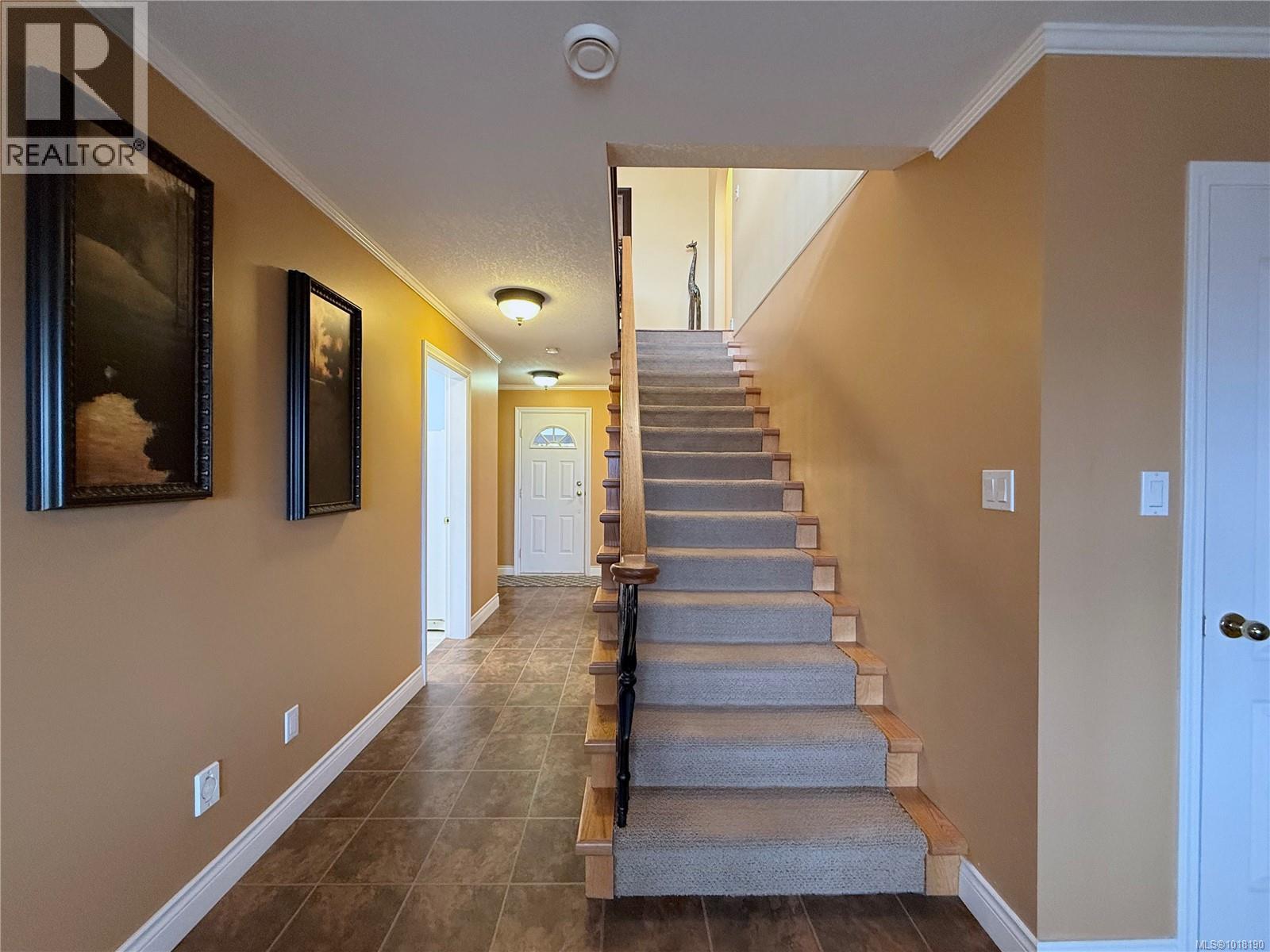 3264 ISLAND HWY S - 26