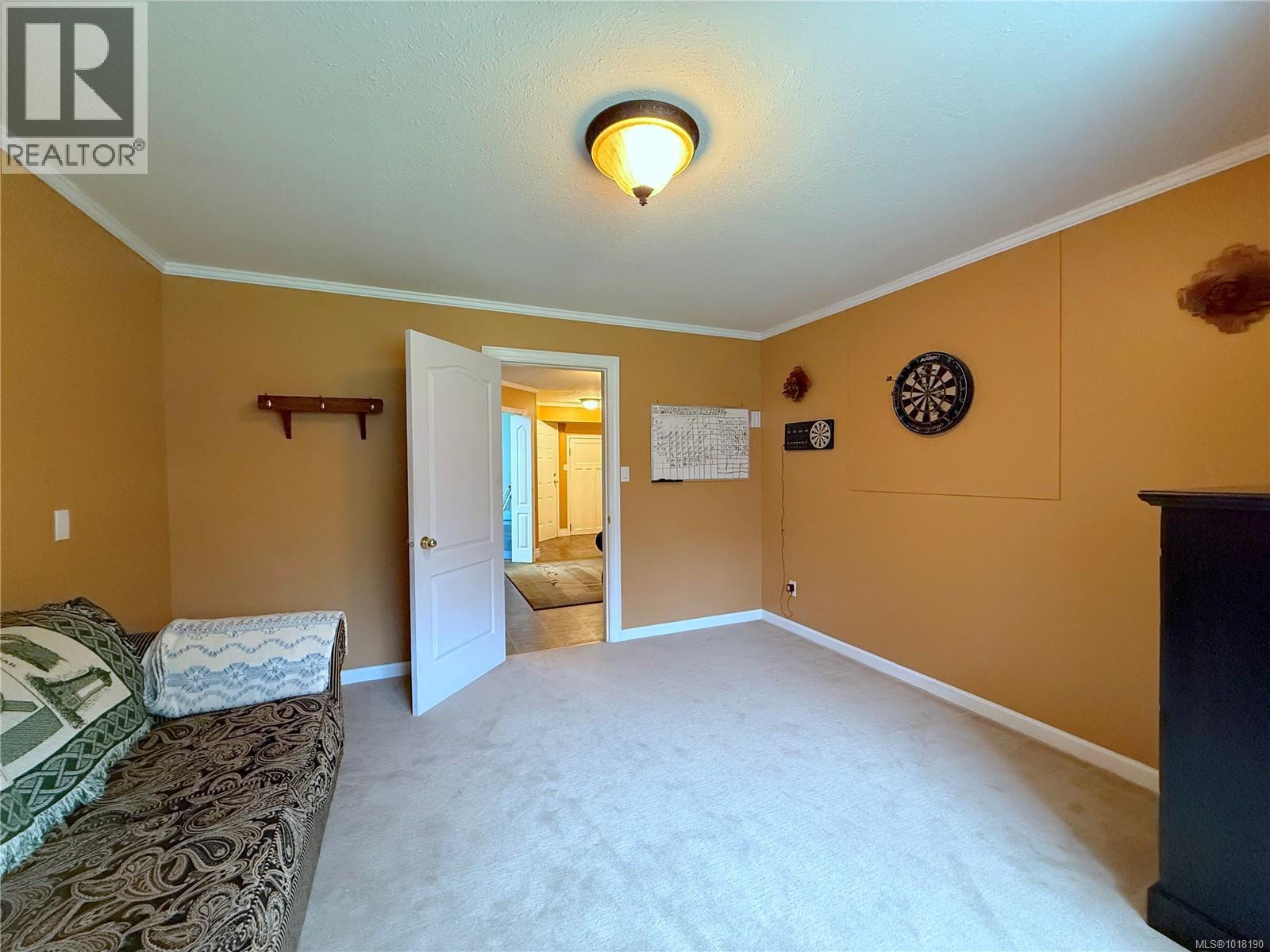 3264 ISLAND HWY S - 35