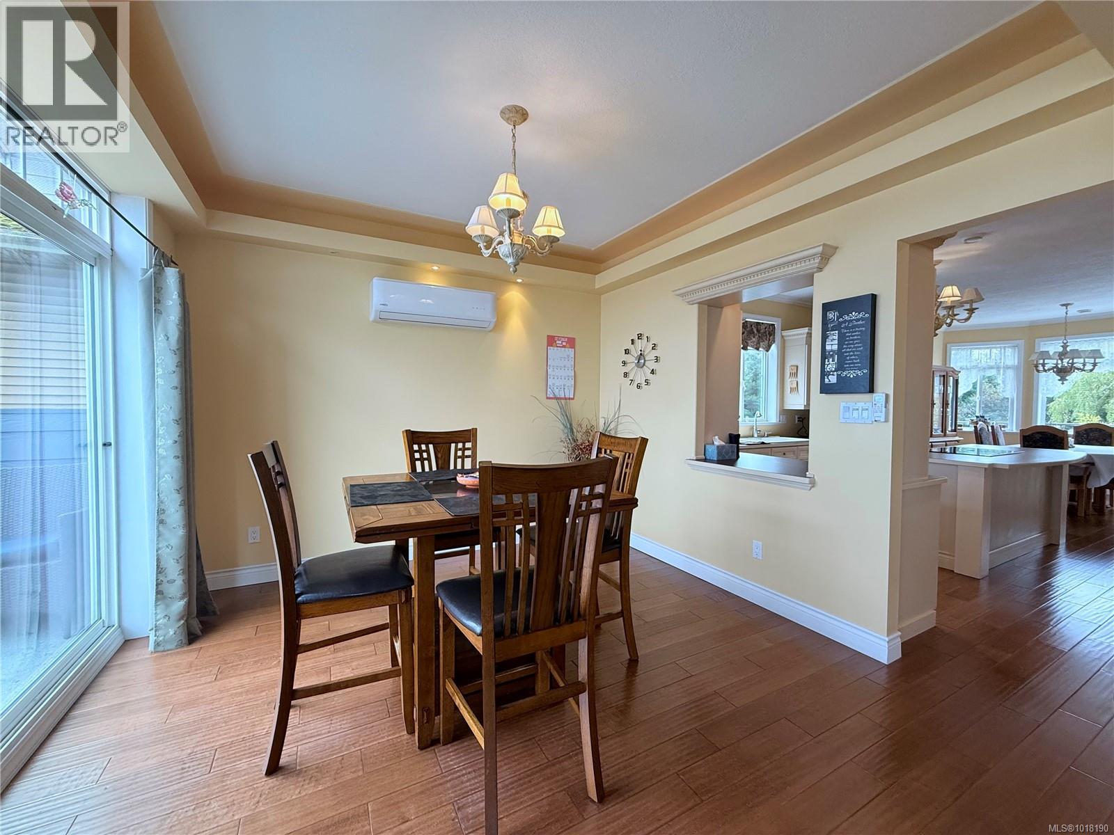 3264 ISLAND HWY S - 9