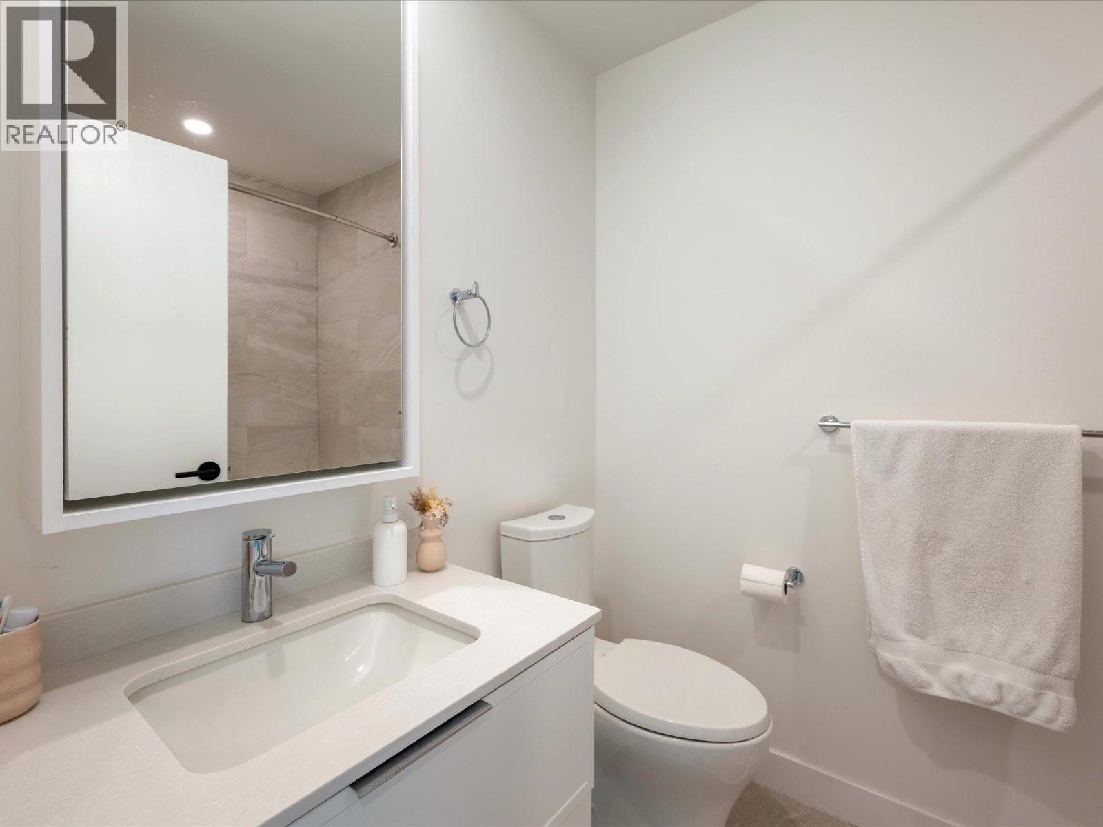 1425 SHOAL WAY, Squamish