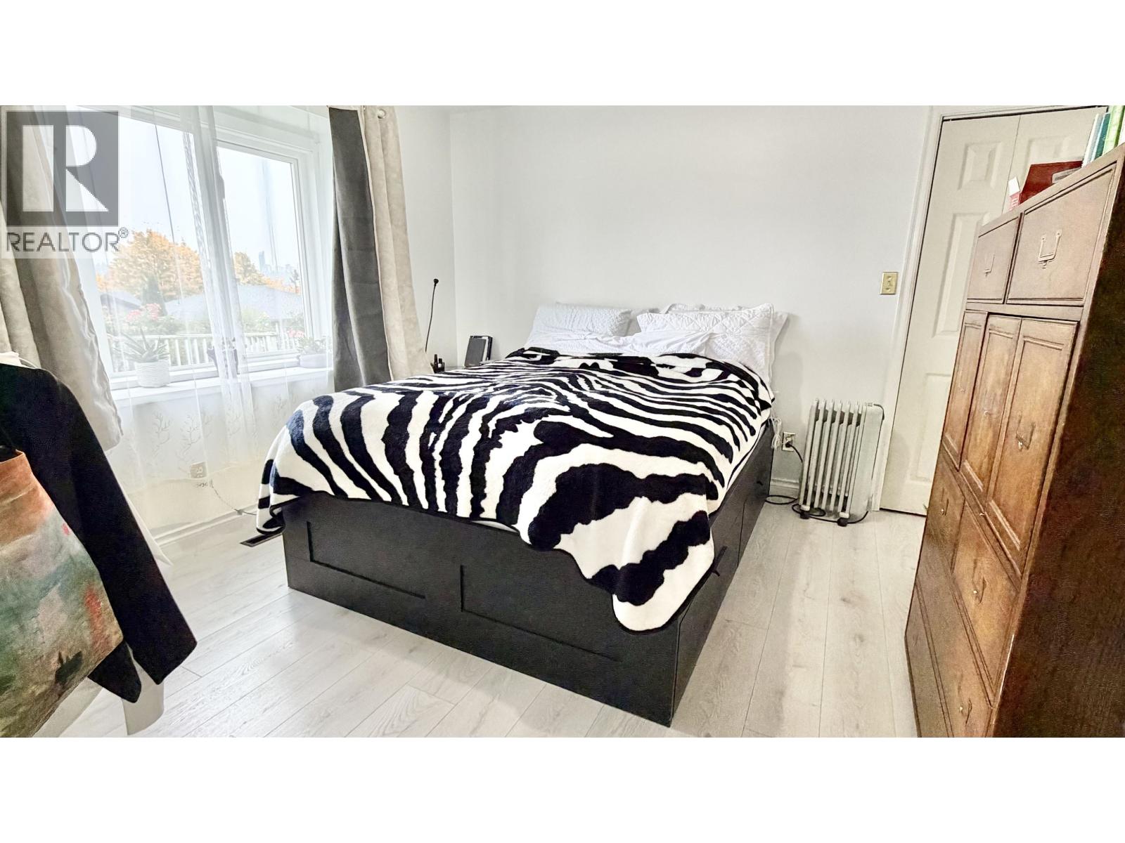 111 SAPPER STREET, New Westminster