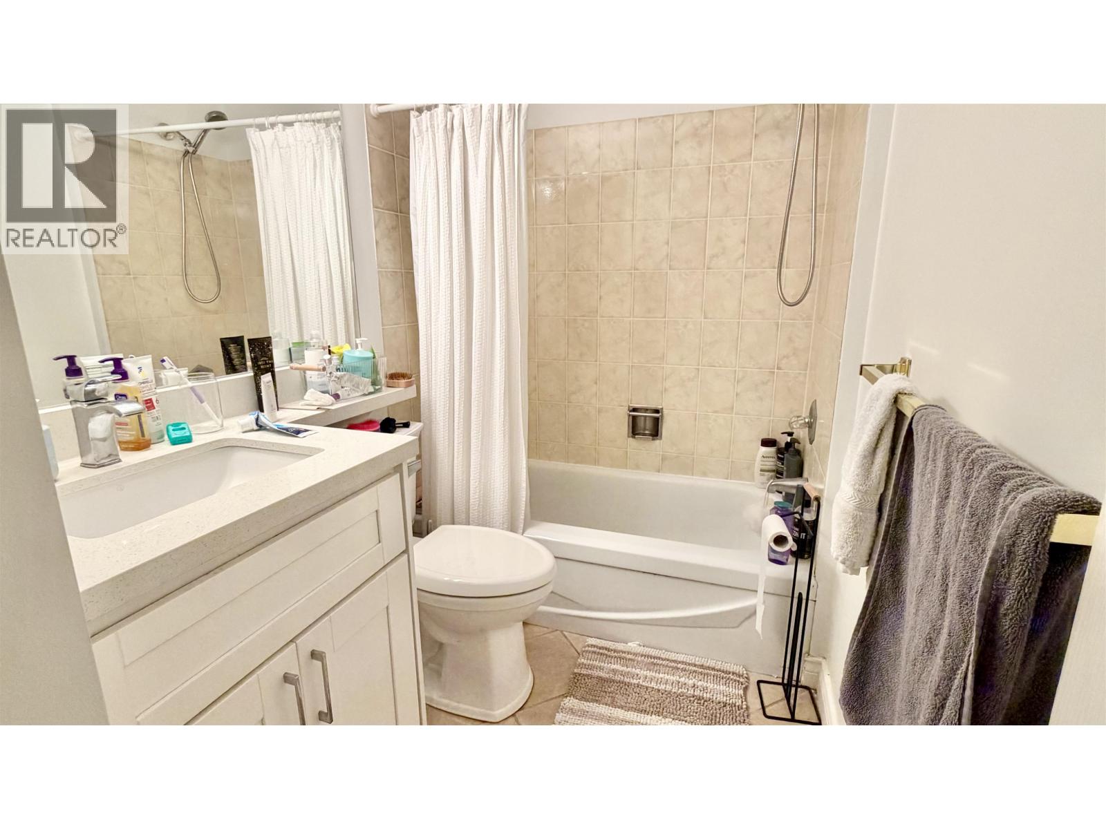 111 SAPPER STREET, New Westminster