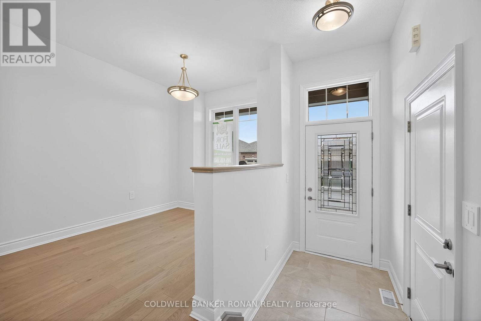 71 APPIAN WAY - Photo 5 of 36, New Tecumseth (Alliston), Ontario