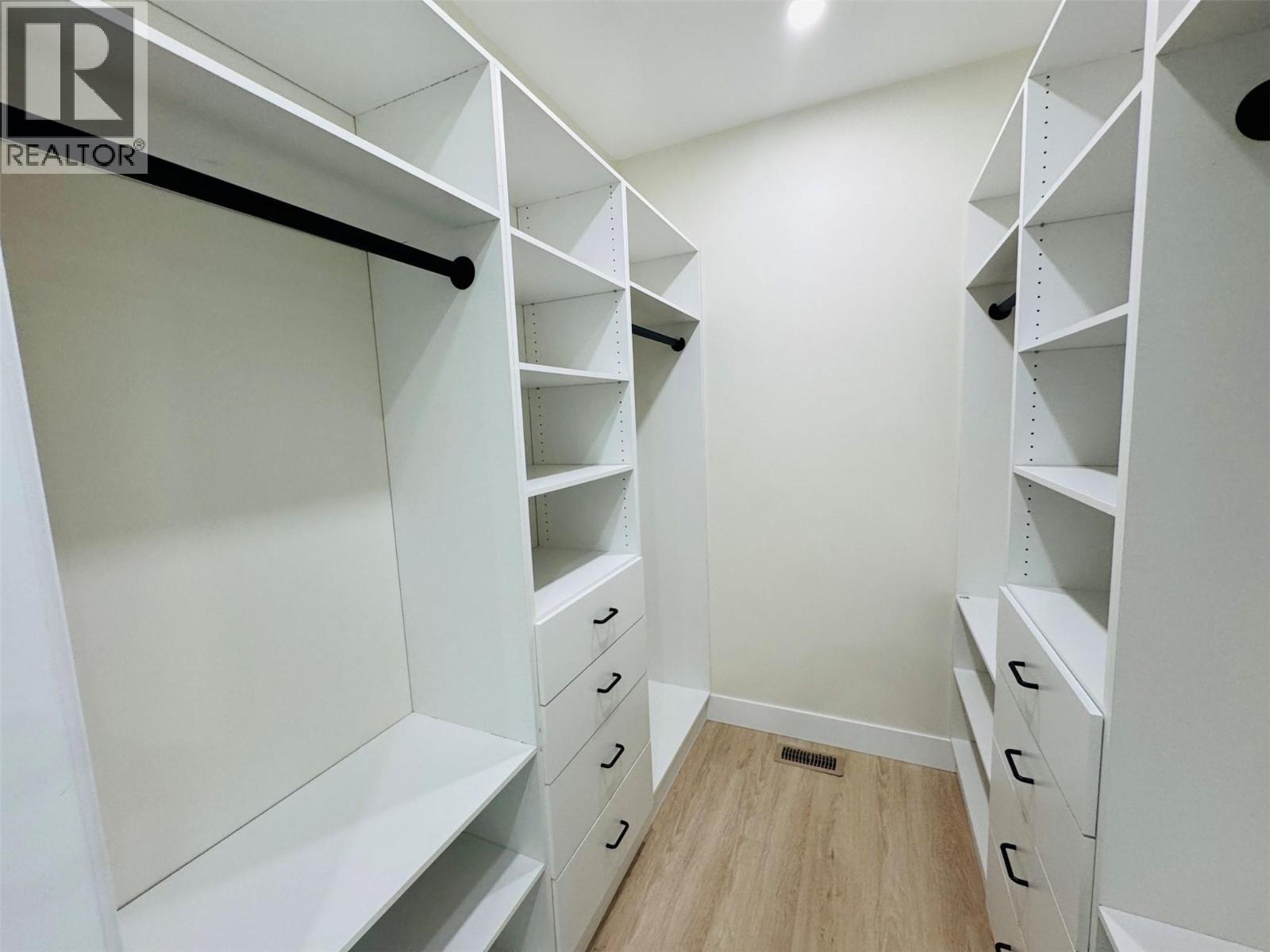 245 PROSPECT DRIVE - 19