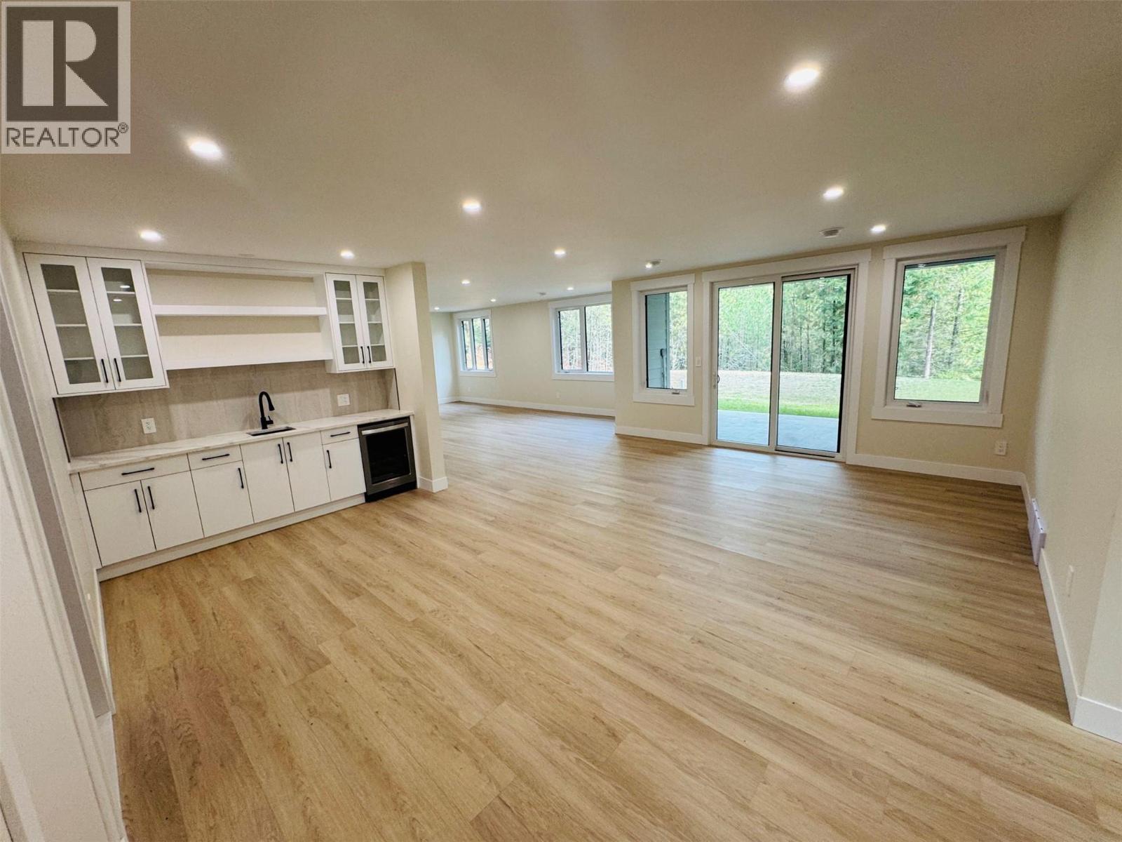 245 PROSPECT DRIVE - 30