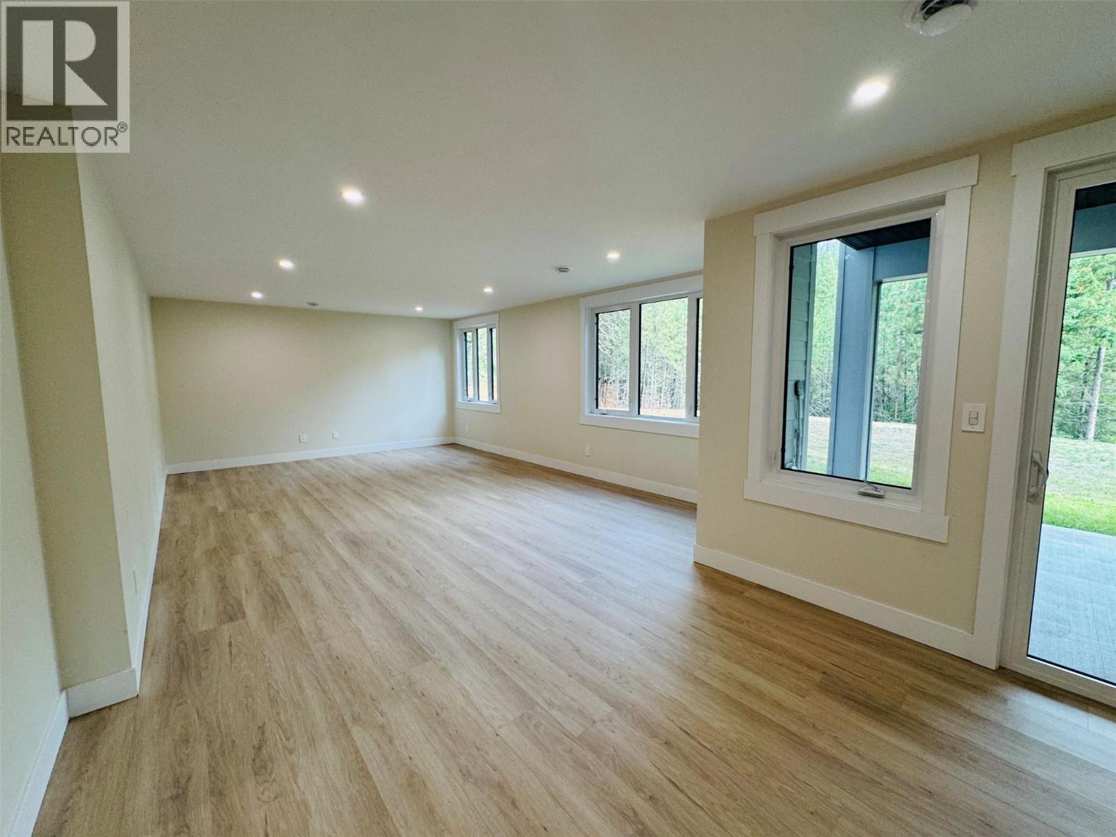 245 Prospect Drive - 31