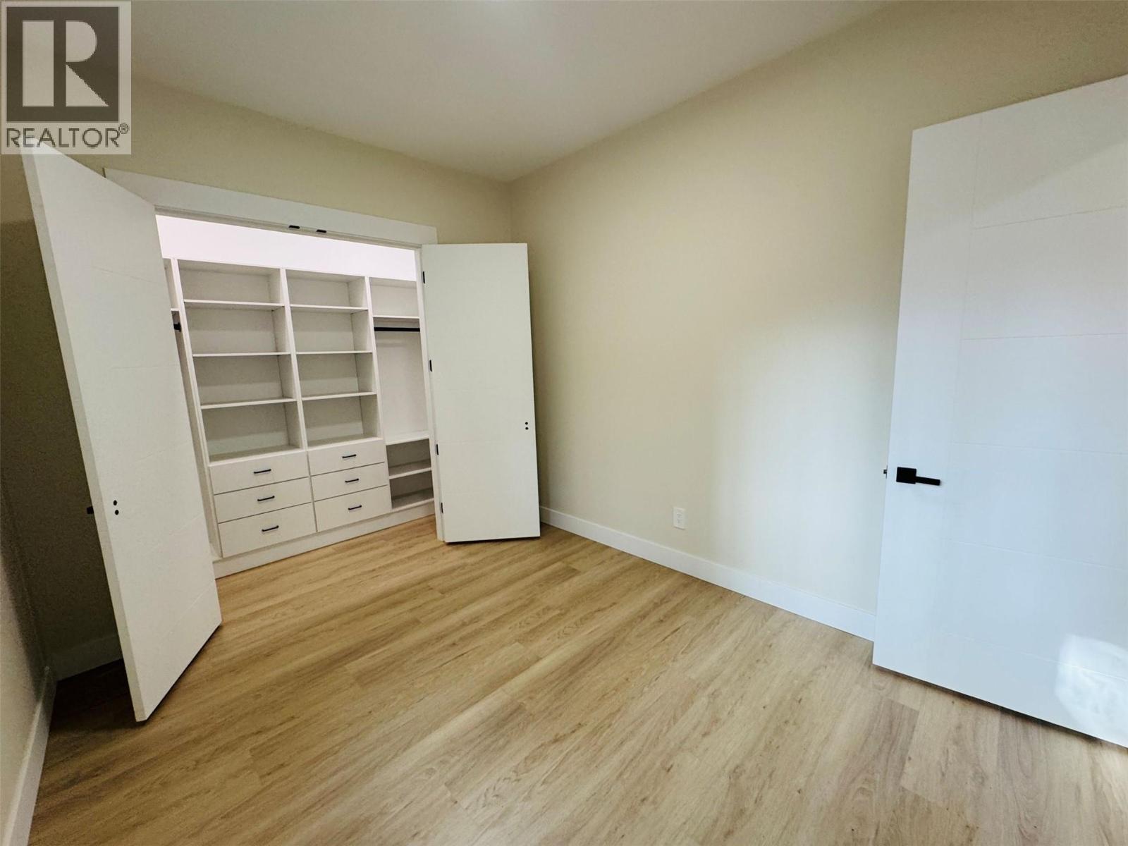 245 PROSPECT DRIVE - 39