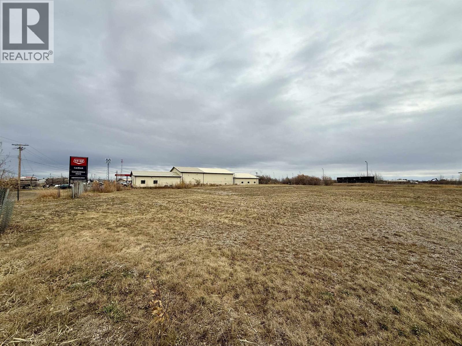 7405 100 AVENUE, Fort St. John