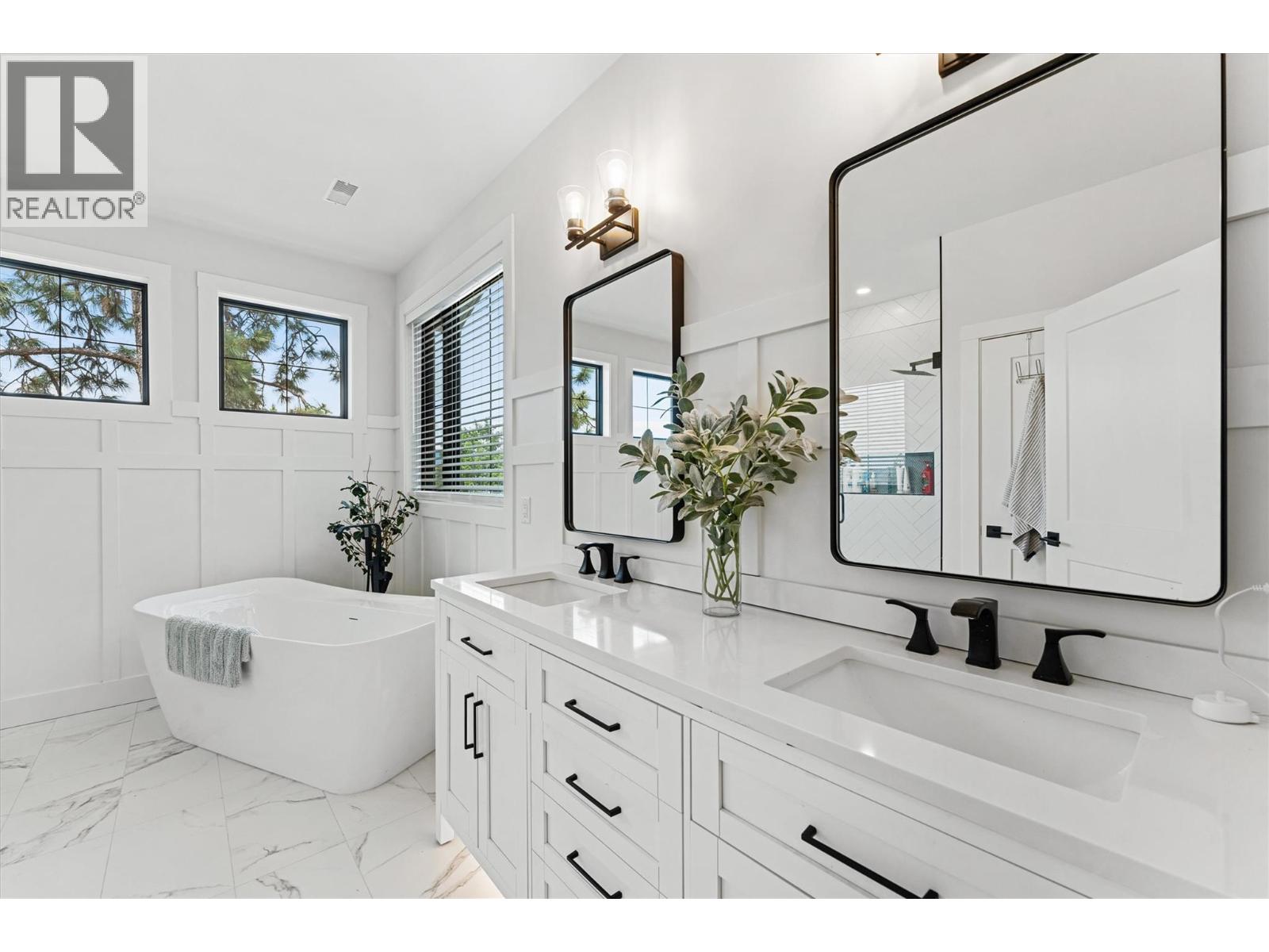 1180 Mission Ridge Road, Kelowna