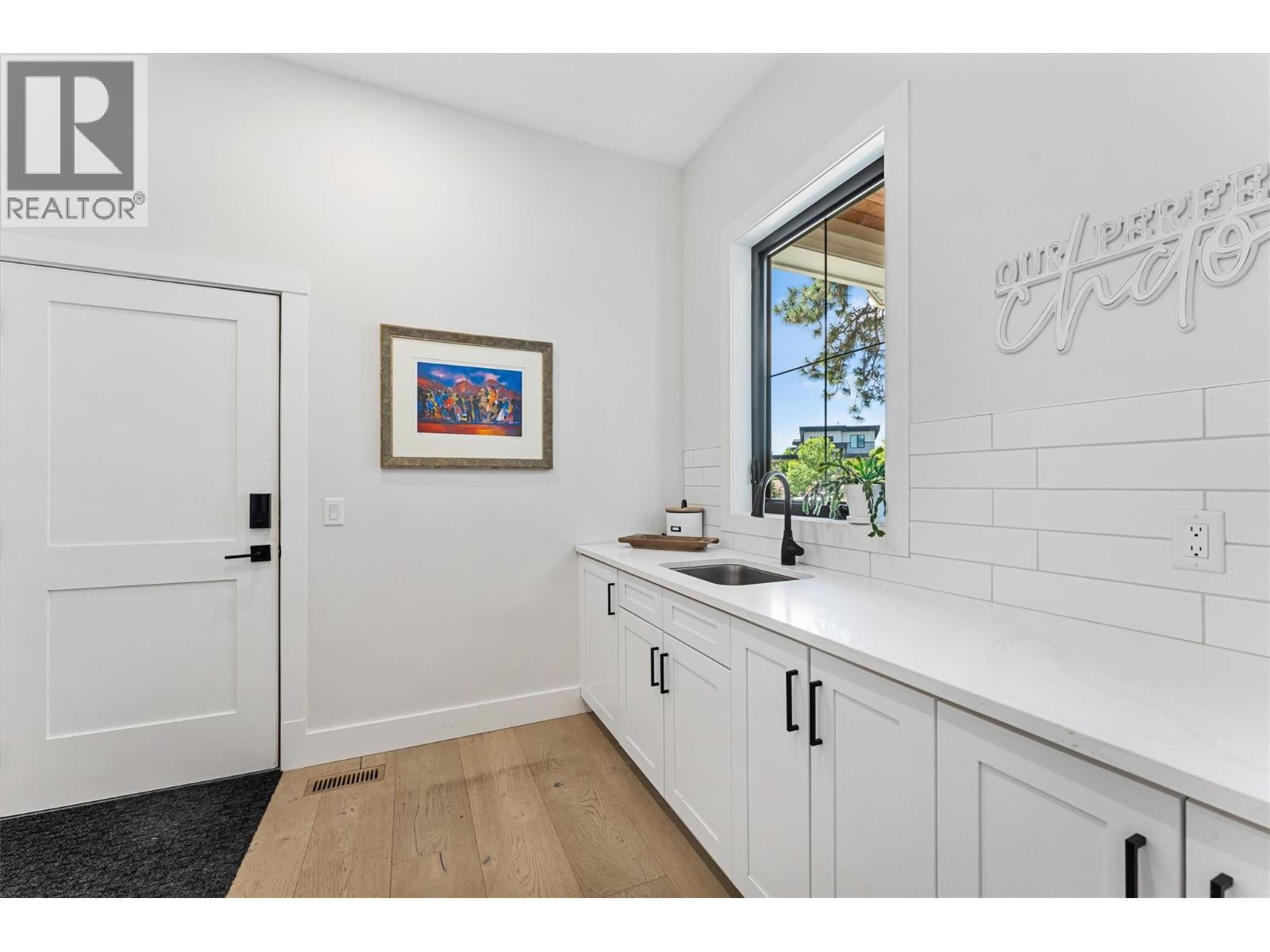  1180 Mission Ridge Road, Kelowna