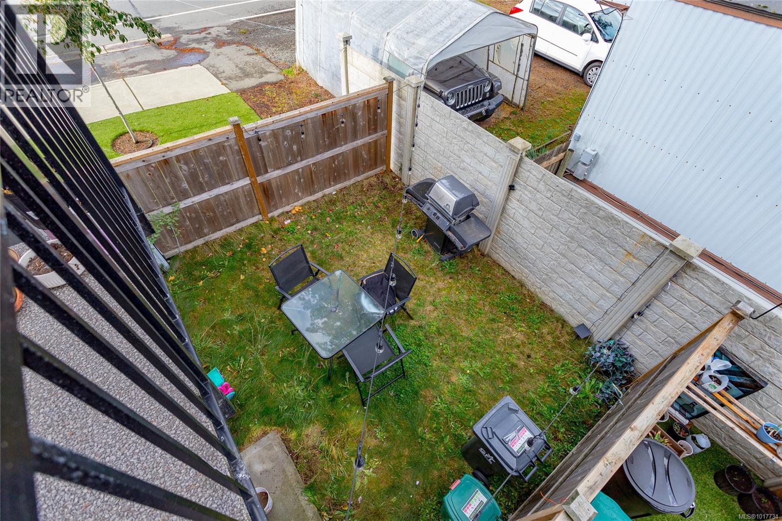 #1201 3351 LUXTON RD - 20