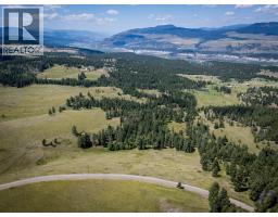 Se 1/4 Schamps Road, Pritchard, BC V0E2P0 Photo 14