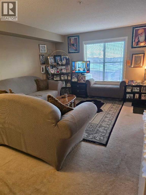 Single Family House for Sale in   Saddlestone Way NE Saddle Ridge Calgary 