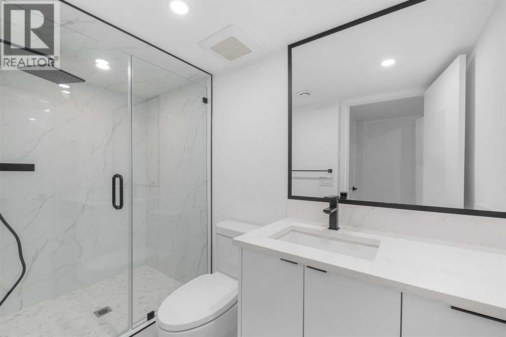 Single Family House for Sale in  Spring Crescent SW Springbank Hill Calgary 