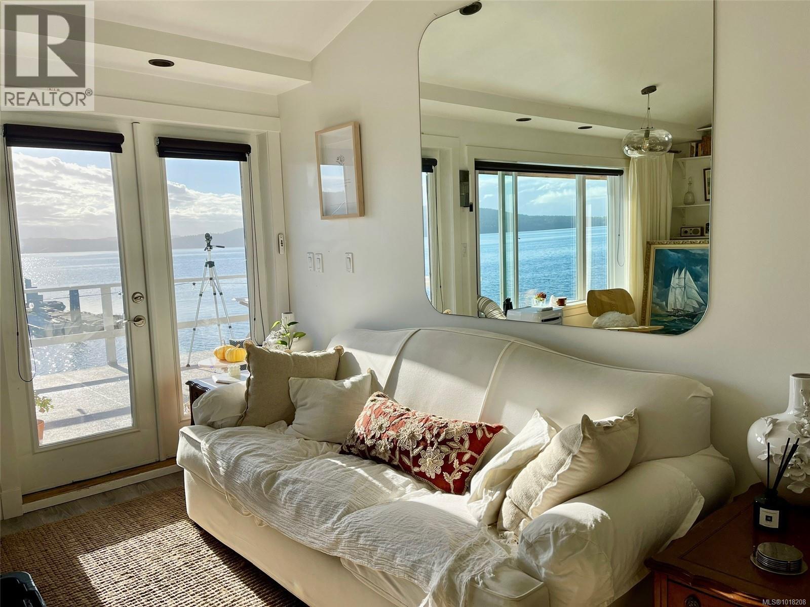 12 1723 Sandy Beach Road, Mill Bay
