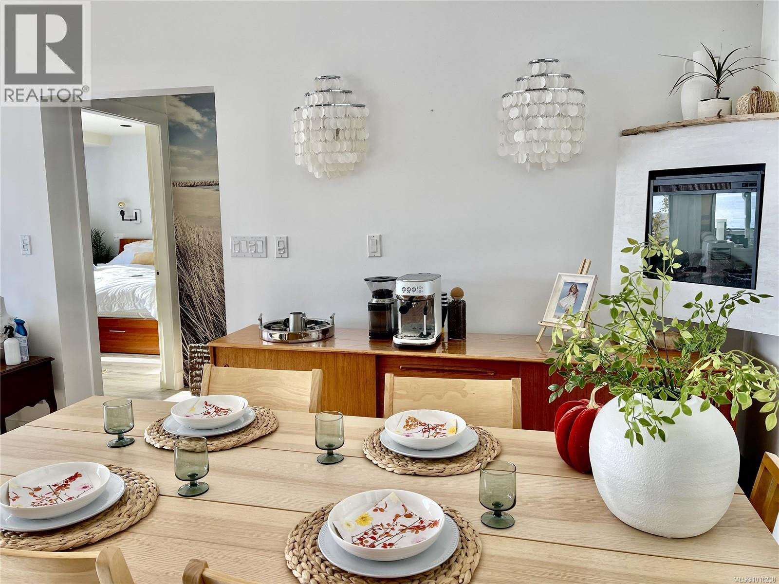 12 1723 Sandy Beach Road, Mill Bay