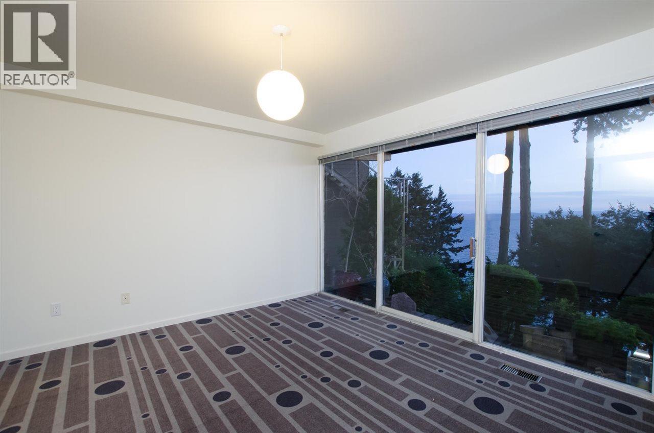 20 TSAWWASSEN BEACH Road, Delta