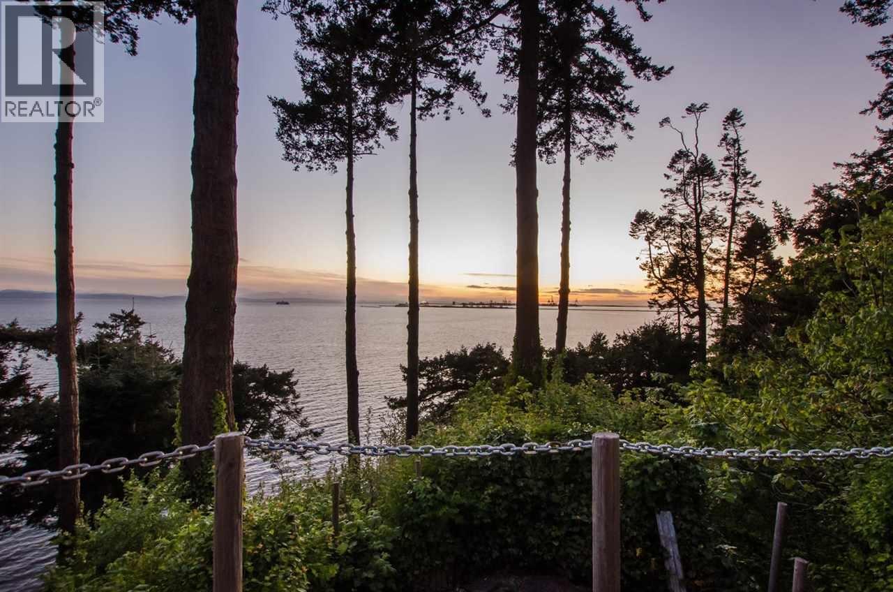 20 TSAWWASSEN BEACH Road, Delta