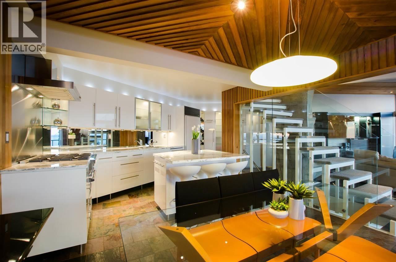 20 TSAWWASSEN BEACH Road, Delta