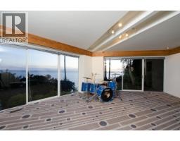 20 Tsawwassen Beach Road, Delta, BC V4M4C6 Photo 12