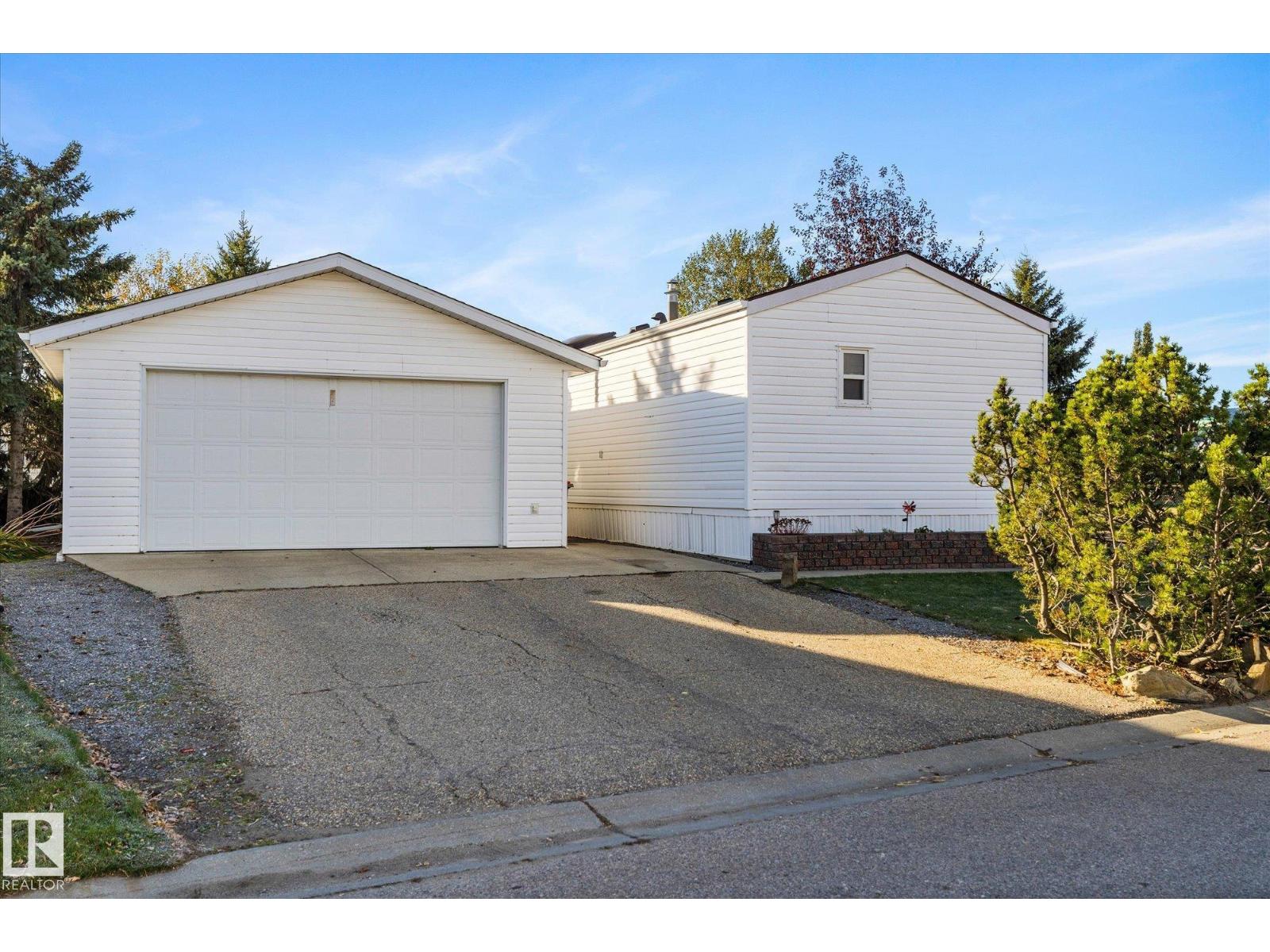 #89 3400 48 ST, Stony Plain