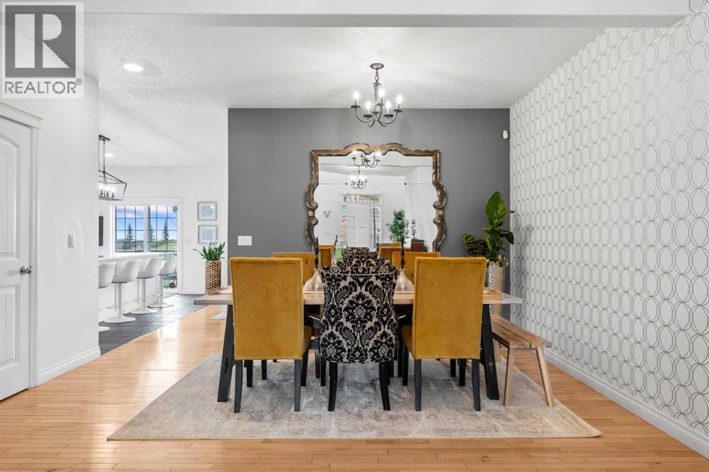 Single Family House for Sale in  Sherwood Circle NW Sherwood Calgary 