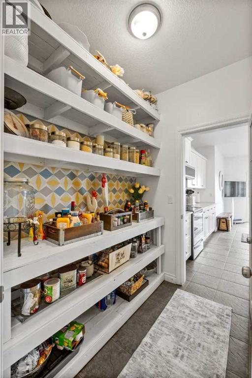 Single Family House for Sale in  Sherwood Circle NW Sherwood Calgary 