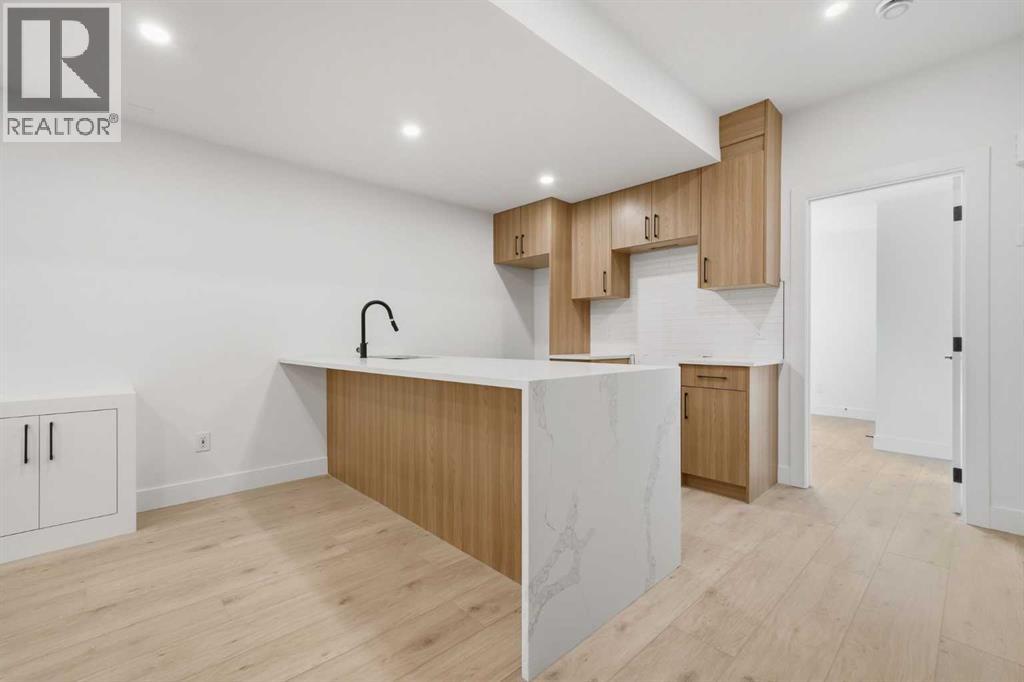 Single Family House for Sale in   Avenue SW Richmond Calgary 