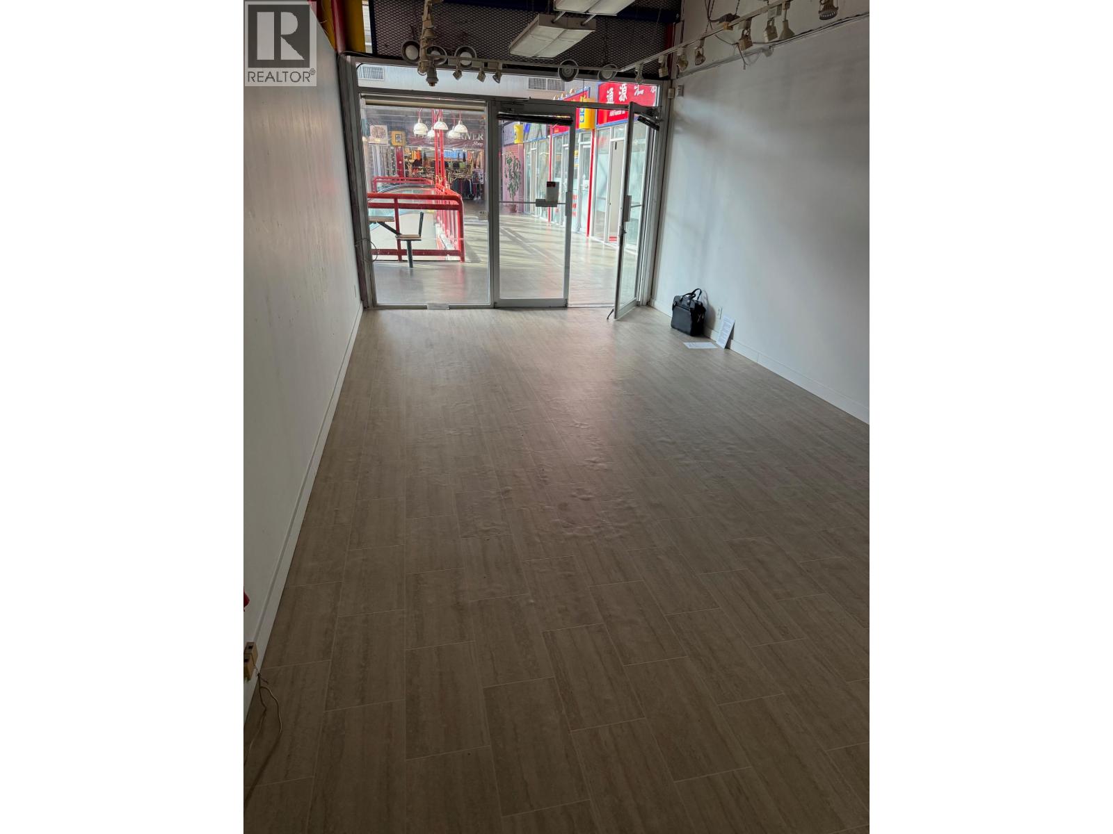 Retail in Richmond