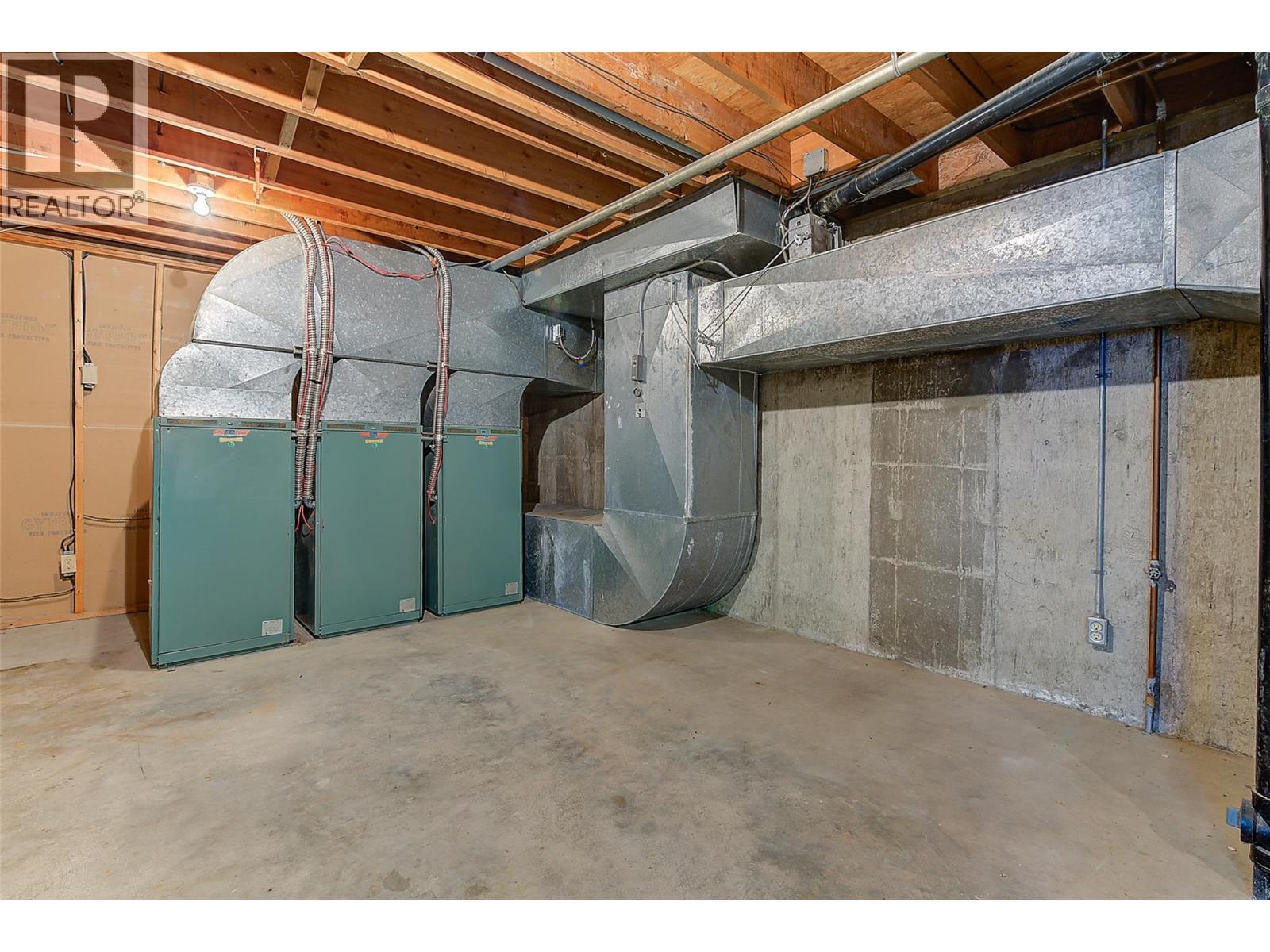  5090 Ash Road, Kelowna