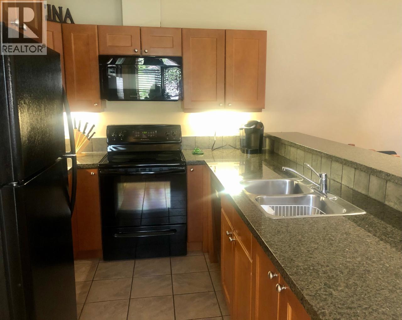 213 5401 Lakeshore Drive, Osoyoos