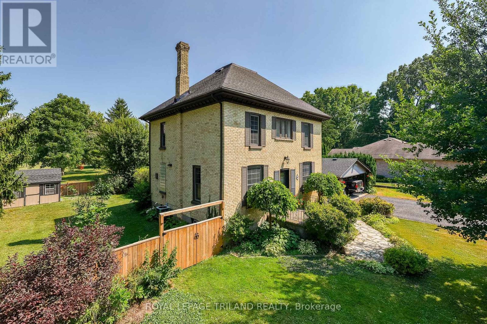 Single Family House for Sale in  GEORGE STREET North Middlesex (Parkhill) 