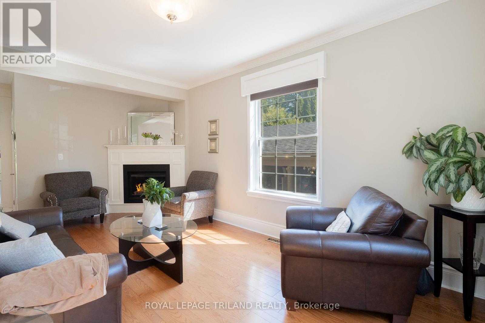 Single Family House for Sale in  GEORGE STREET North Middlesex (Parkhill) 