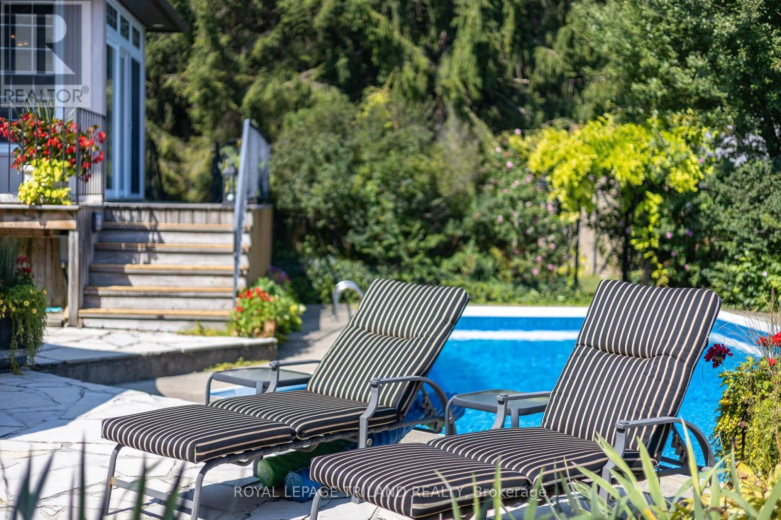 Single Family House for Sale in  GEORGE STREET North Middlesex (Parkhill) 