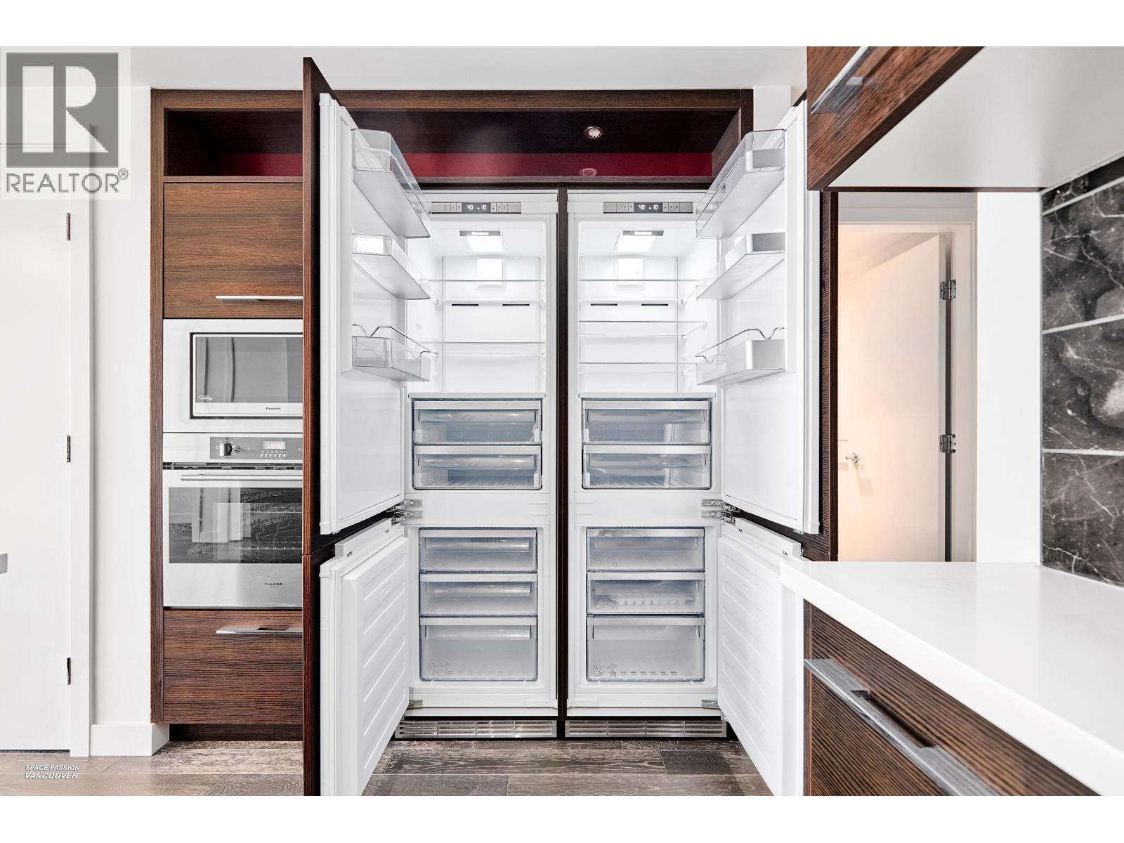 1706 7488 LANSDOWNE ROAD, Richmond