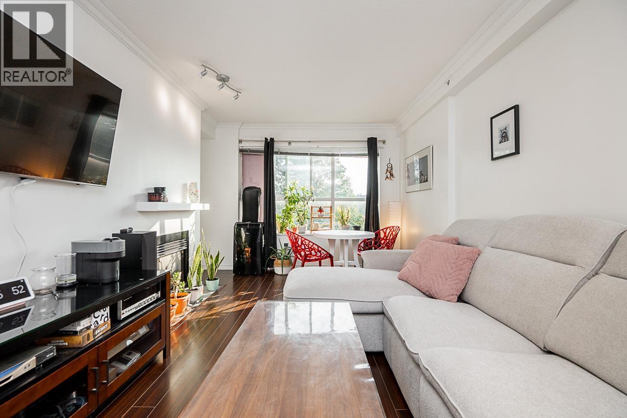 328 528 ROCHESTER AVENUE, Coquitlam