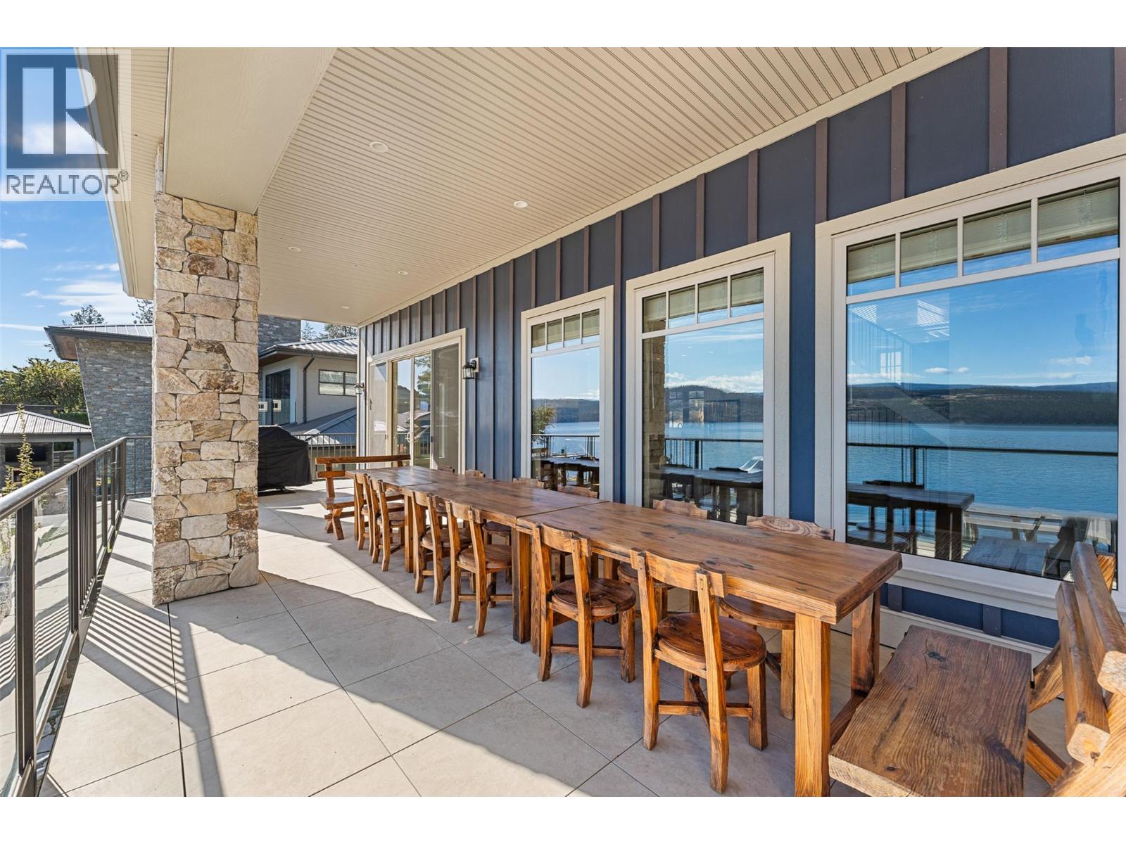  2329 Westside Place, Kelowna